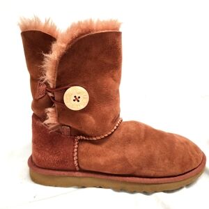 UGG Women's Bailey Button II Suede Boots Cinnamon Size 8